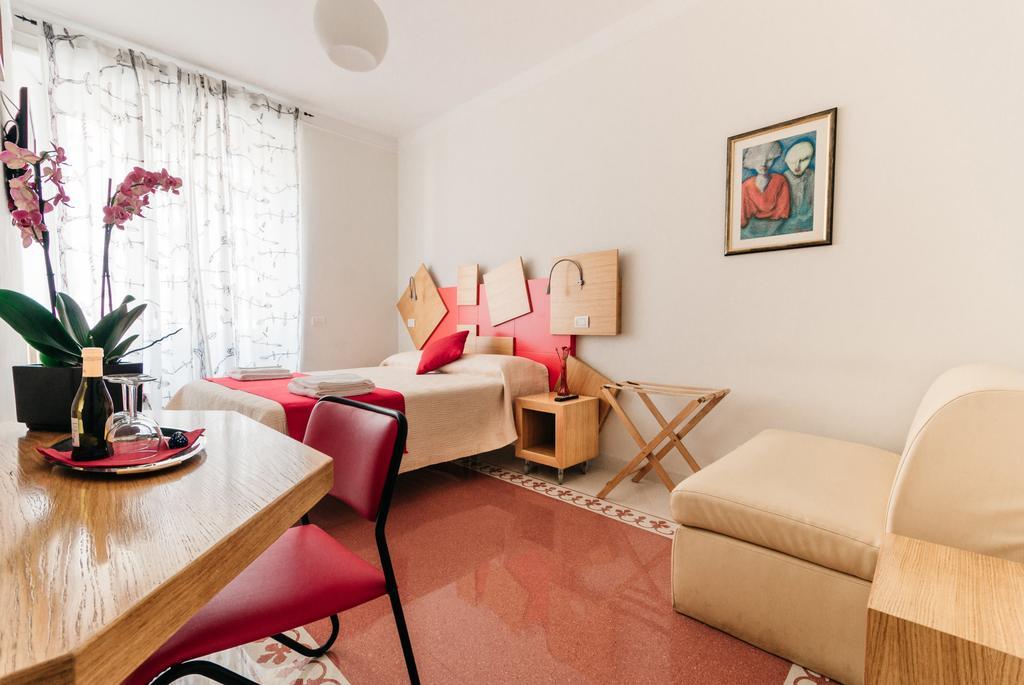 Adriano Augusto Bed & Breakfast Rome Bilik gambar